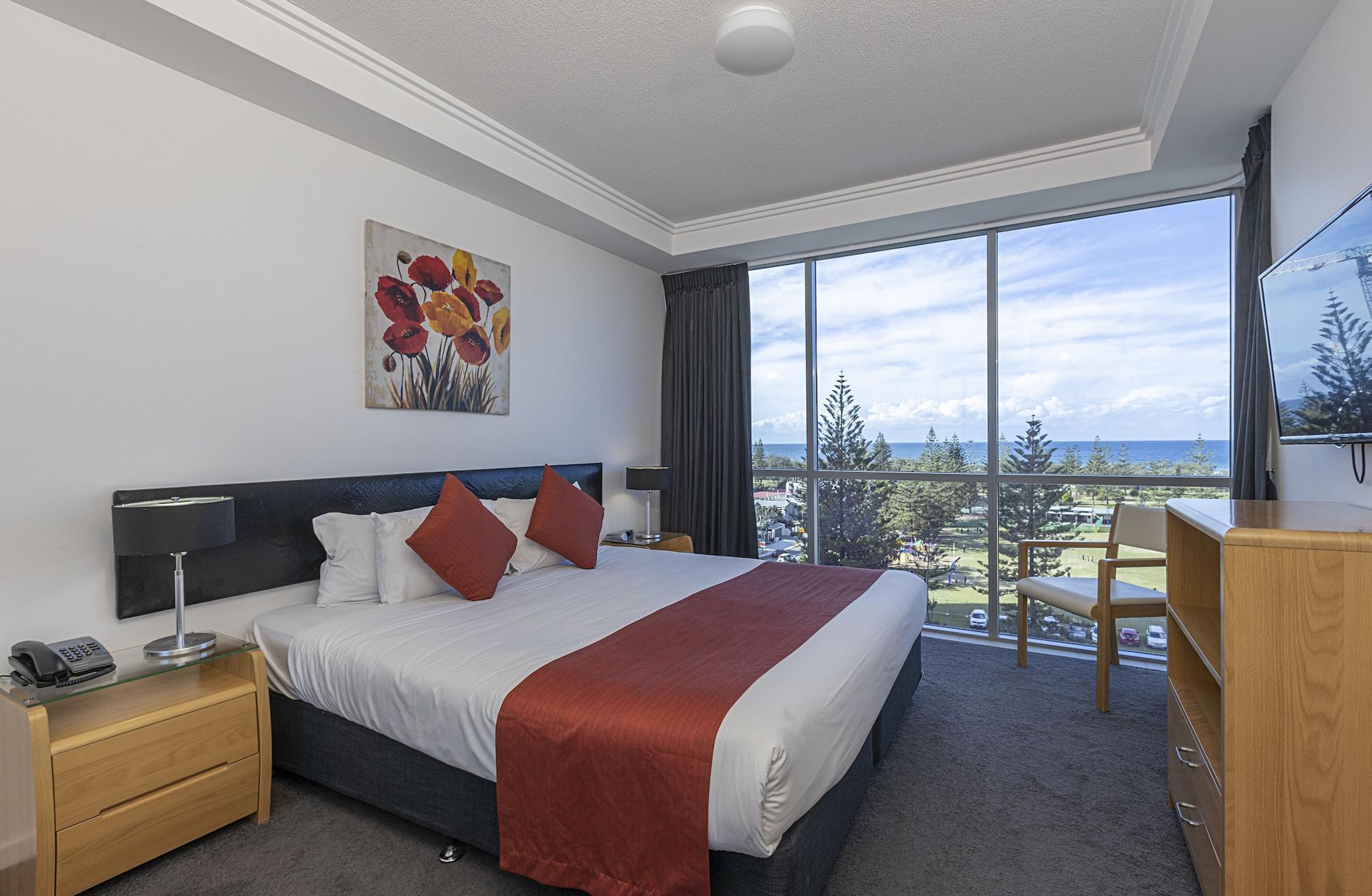 Ocean Pacific Resort - Official Бродбіч Екстер'єр фото