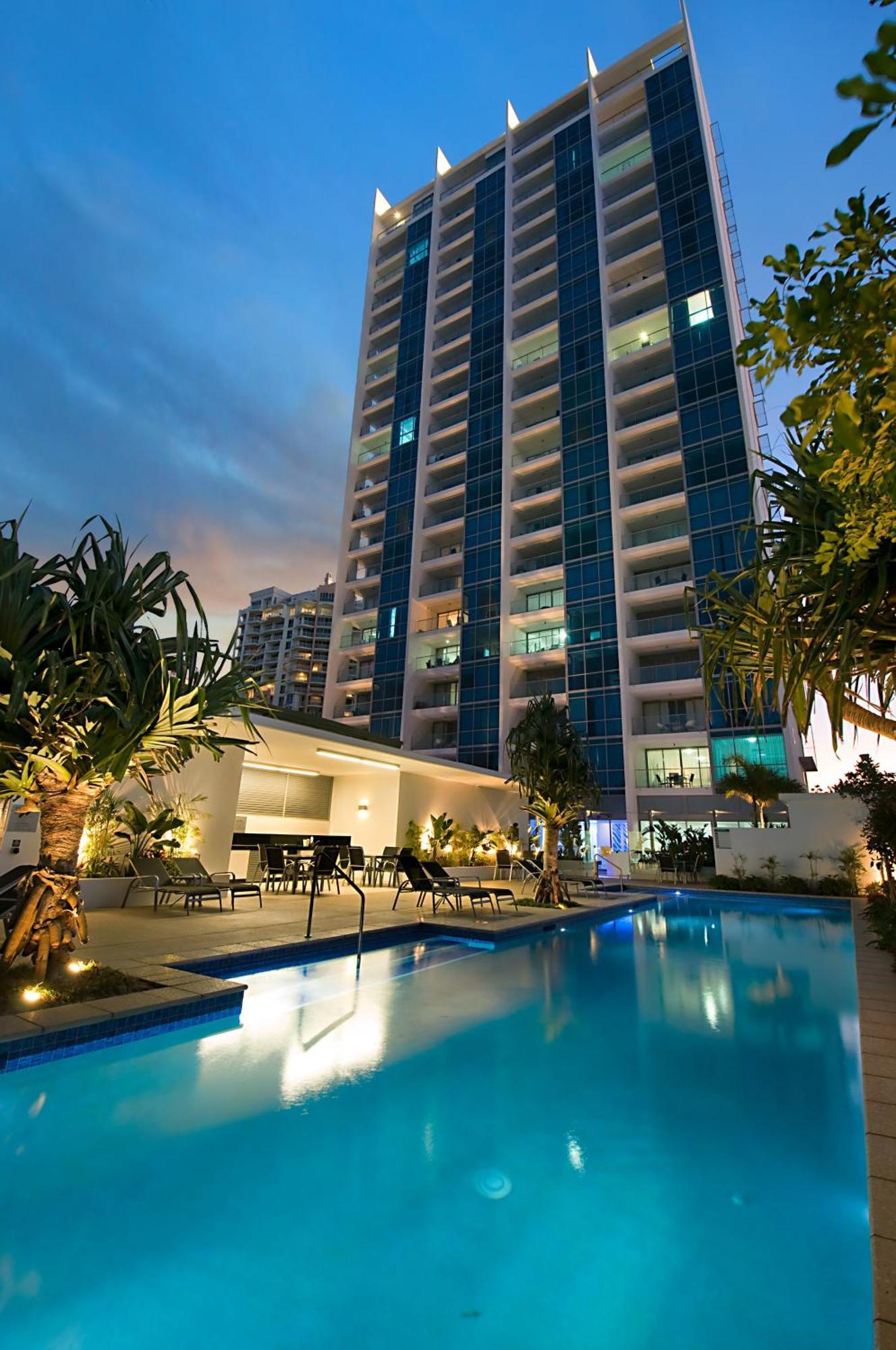 Ocean Pacific Resort - Official Бродбіч Екстер'єр фото